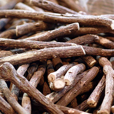 Fab Oils Licorice Extract For Skin - Benefits & How To Incorporate It Into Your Routine